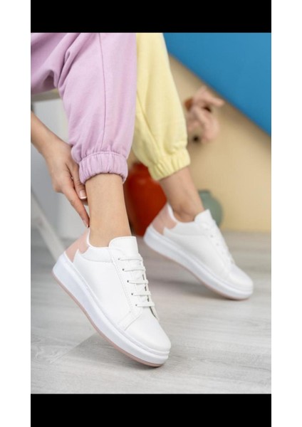 Kadın Bağcıklı Termo Taban Sneaker Deri Spor Ayakkabı