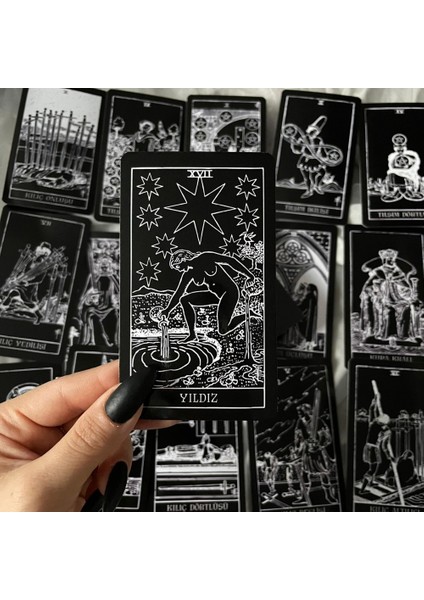 Planet Butik 78 Kartlı Regin Black & White Tarot