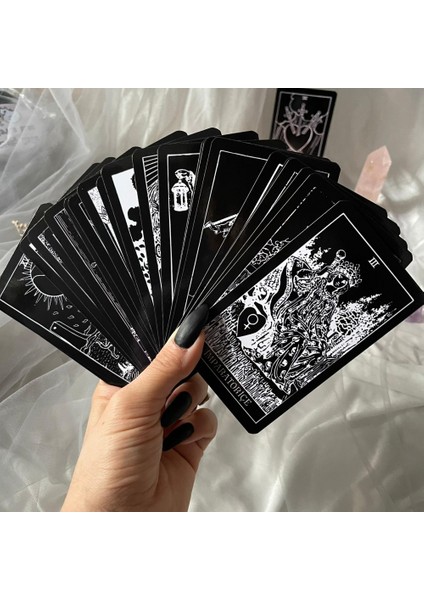 Planet Butik 78 Kartlı Regin Black & White Tarot