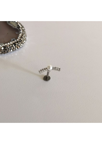 Cerrahi Çelik Incili, Zirkon Taşlı Piercing- Bar Uzunluğu 6 Mm- 1 Adet