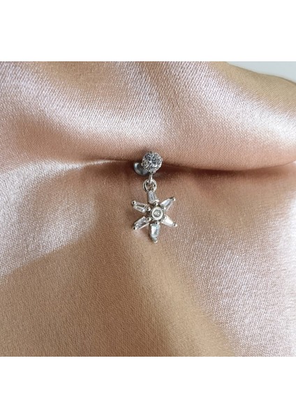 Cerrahi Çelik Yıldız Çiçeği Charmlı Piercing- Bar Uzunluğu 6 Mm- 1 Adet