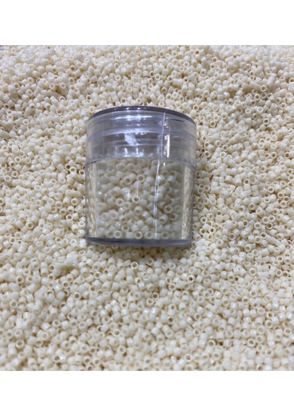 Beyaz Miyuki Delica DB-732-70 Boncuk - Kutu No:70- 11/0 - 7,5 gr