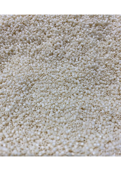 Beyaz Miyuki Delica DB-732-70 Boncuk - Kutu No:70- 11/0 - 7,5 gr fiyatları