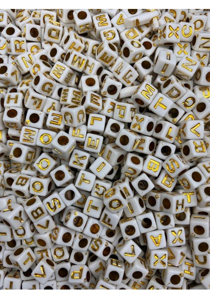 100GR Harf Boncuk, 7mm Beyaz Zemin Üzeri Beyaz Gold Yazılı Küp Harf Boncuk( 100GR,~370 Adet) fiyatları