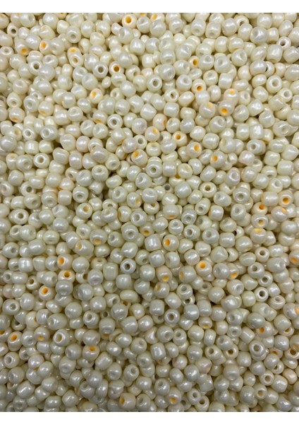 50 Gram Krem Renk Mat Cam Kum Boncuk , Takı Yapım Boncuğu (50GR,~600 Adet)