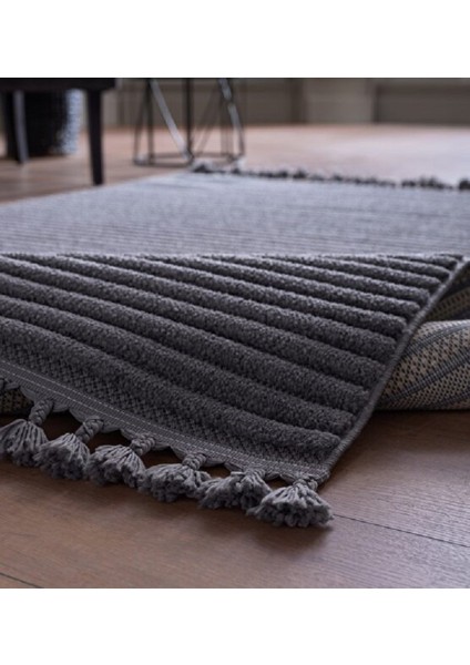 Deco Alvin 12612 Yeni Yüksek Kalite Modern Kabartmalı Örgü Saçaklı Antrasit Salon Halısı modelleri