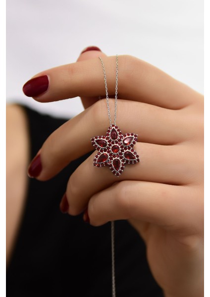 925 Ayar Gümüş Rodyum Kaplama Ruby Damla Lotus Kolye