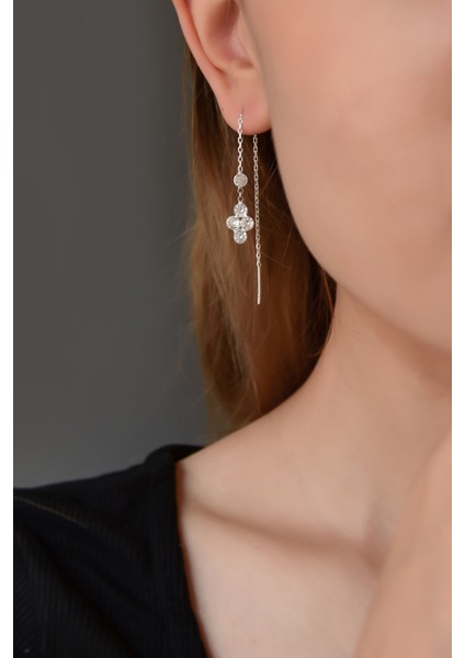 925 Ayar Gümüş Rodyum Kaplama Taşlı Tasarım Küpe