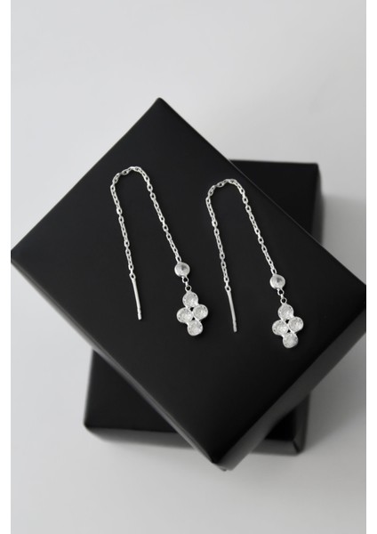 925 Ayar Gümüş Rodyum Kaplama Taşlı Tasarım Küpe fiyatları