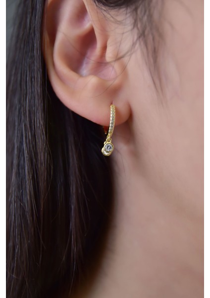 925 Ayar Gümüş Altın Kaplama Sallantılı Taşlı Halka Küpe modelleri