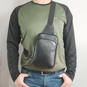 Hakiki Deri Çapraz Omuz Çantası Çift Taraf Askılı Bodybag