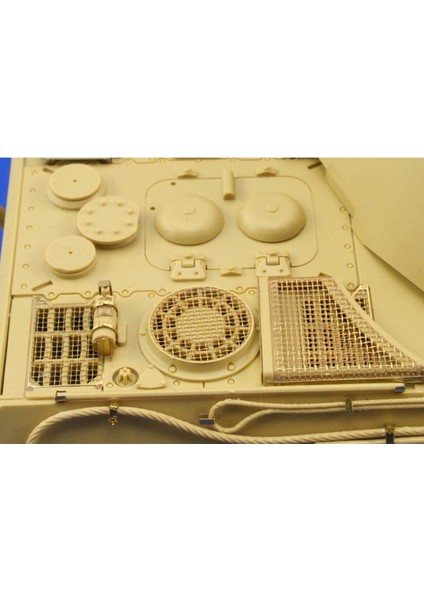 35986 1/35 King Tiger Ardennes Front For Ta indirimleri