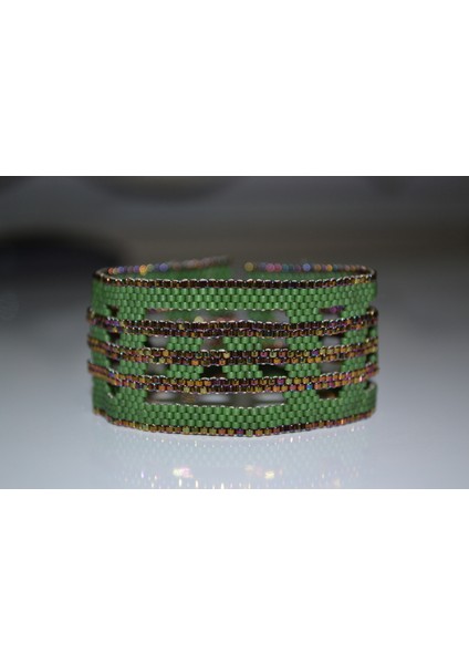 Miyuki Bileklik ES09