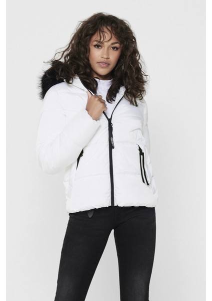 Monica Short Kadın Beyaz Mont
