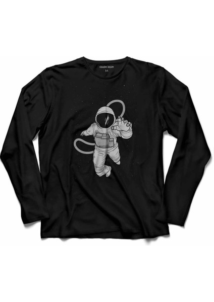 Uzayda Düşen Astronot Space Uzay Uzun Kollu Tişört