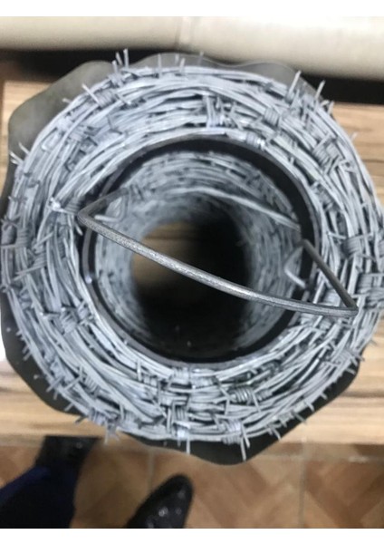Çift Bükümlü Dikenli Bahçe Teli 1.70X1.50 mm 250 Metre modelleri