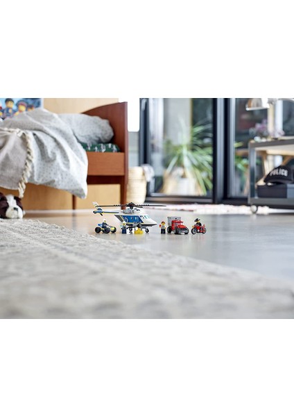 City 60243 Polis Helikopteri Takibi