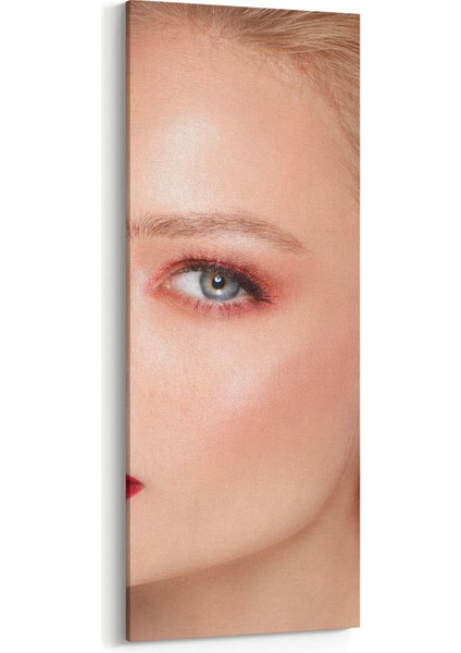 16878DI Model / Manken Görseli Dikey Ince Kanvas Tablo