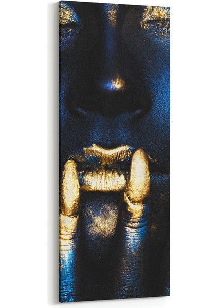 16764DI Model / Manken Görseli Dikey Ince Kanvas Tablo