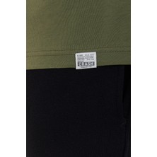 Amazing Crash Basic Erkek Bisiklet Yaka Slim Fit Kısa Kollu T-Shirt