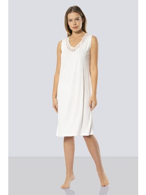 Türen Kadın Dantelli V Yaka Gecelik