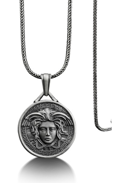 Medusa Mitolojik Madalyon Gümüş Kolye