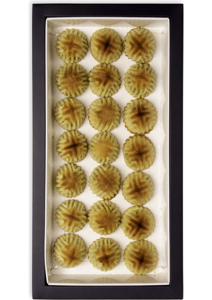 Taze Çekilmiş Antep Fıstıklı Gurebiç 800g