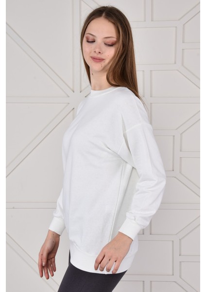 Bisiklet Yaka Sweat Ekru fırsatları