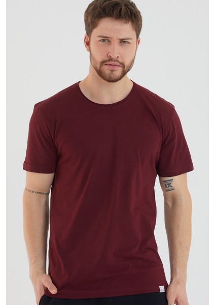 Basic Erkek Bisiklet Yaka Slim Fit Kısa Kollu T-Shirt