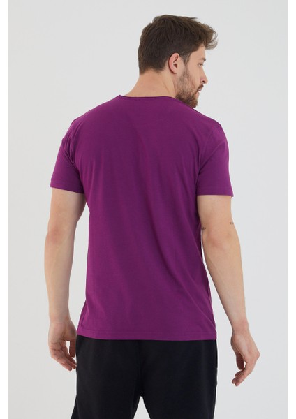 Basic Erkek Bisiklet Yaka Slim Fit Kısa Kollu T-Shirt fiyatları
