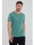 Basic Erkek Bisiklet Yaka Slim Fit Kısa Kollu T-Shirt 3