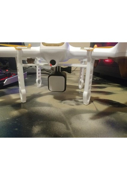 Hubsan 501 Arazi Dişli W / Go Pro Tabanı Plastik Aparat