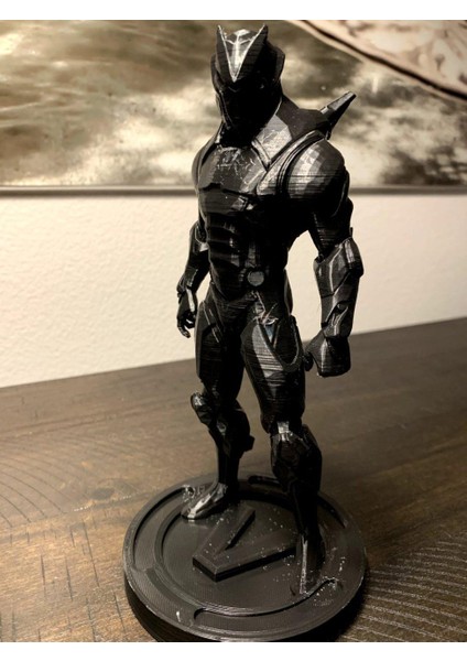 Fortnite Omega Model W / V Buck Base Plastik Aparat