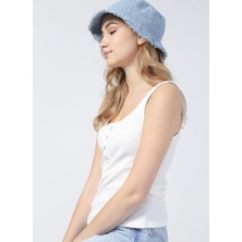 Fabrika U Yaka Fitilli Beyaz Kadın Atlet K-BOSWEL