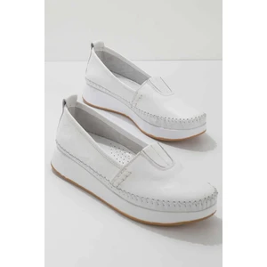 Beyaz Leather Kadın Casual Ayakkabı K019080085