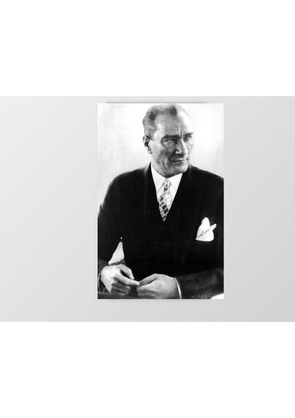 Atatürk Tesbih Çekerken Tablosu-Çerçevesiz - 45 x 30 cm