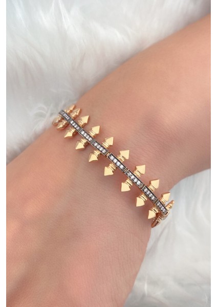14 Ayar Altın Çivi Desenli Bileklik
