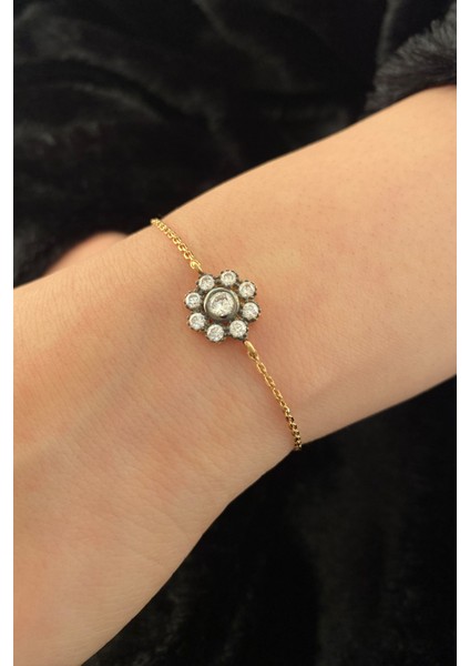 14 Ayar Altın Papatya Desenli Bileklik
