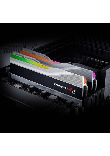 Trident Z5 Rgb DDR5-5200MHZ CL36 32GB (2X16GB) Dual Ram (36-36-36-83) 1.2V (F5-5200J3636C16GX2-TZ5RS)