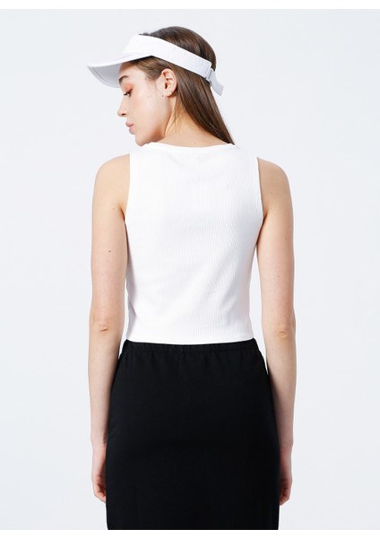 Bisiklet Yaka Fitilli Beyaz Kadın Atlet K-BERN modelleri