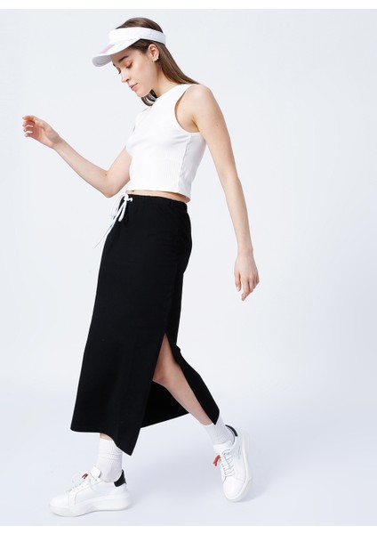 Bisiklet Yaka Fitilli Beyaz Kadın Atlet K-BERN indirimleri