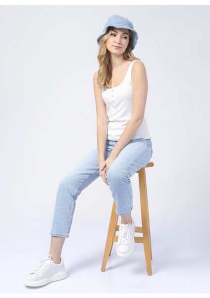 U Yaka Fitilli Beyaz Kadın Atlet K-BOSWEL indirimleri