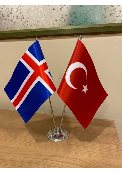 Izlanda Masa Bayrağı Krom Direkli Ikili Bayrak
