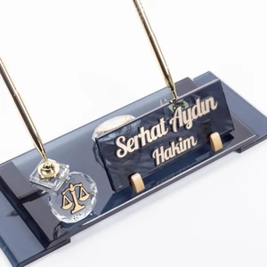 Avukatlara Özel Logolu Avukat Isimlik Elit Kristal Masa İsimliği