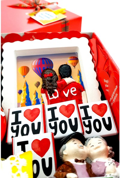 hediyekombini Kraft Kutuda 14 Şubat Romantik Sevgiliye Sürpriz Hediye Paketi Sevgililer Günü 1BENCH7BOX5
