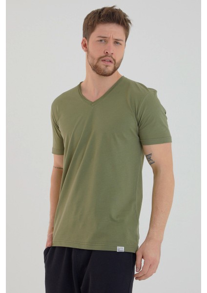 Haki Basic Erkek V Yaka Slim Fit Kısa Kollu T-Shirt modelleri