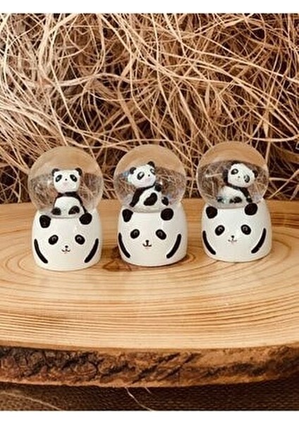 Mini Boy Panda Kar Küresi Işıklı 6.5 cm Dekoratif Hediyelik