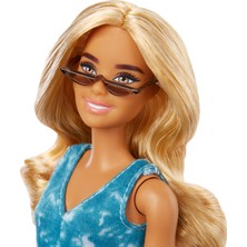 Barbie Büyüleyici Parti Bebekleri (Fashionistas) Bebek, Mavi Şort Tulumlu, Sarışın Bebek GRB65