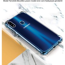 Tria Samsung Galaxy A20 A30 Köşe Korumalı Şeffaf Silikon Darbe Emici Telefon Kılıfı 2 Adet Ekran Koruyucu