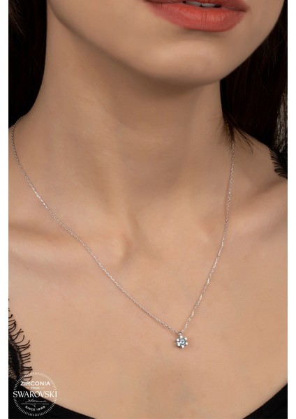 Union Swarovski Zirconia Kadın Pırlanta Montür Gümüş Kolye